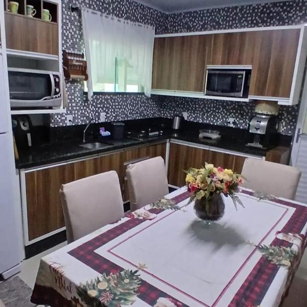 Casa completa a 15 cuadras de la playa