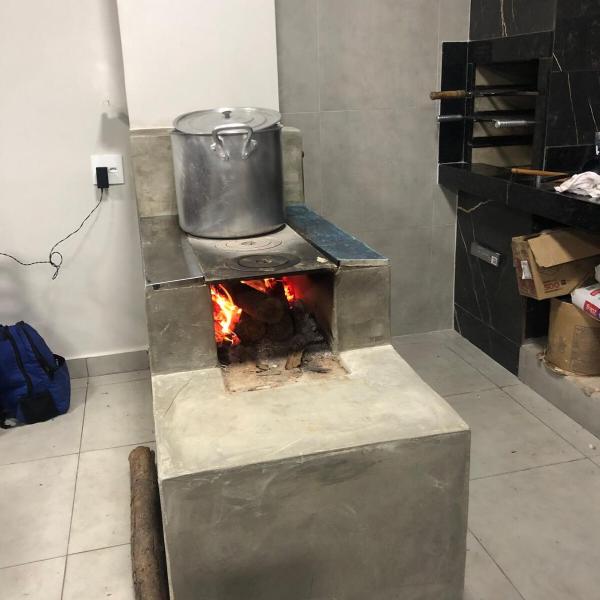 Refúgio Privativo com Piscina Aquecida, Jacuzzi e Área Gourmet na Cidade - Foto 3