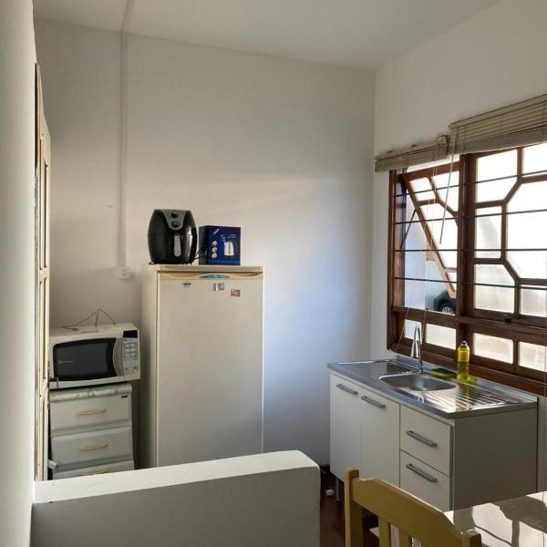 Apartamento central próximo à catedral com 2 quartos e 2 banheiros - Foto 4