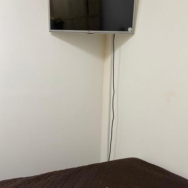 Apartamento central próximo à catedral com 2 quartos e 2 banheiros - Foto 5