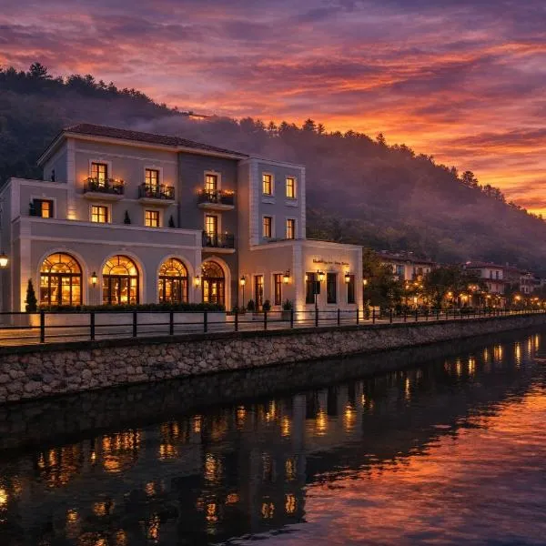 Mountain Pine Luxury Suites, hotel din Florina