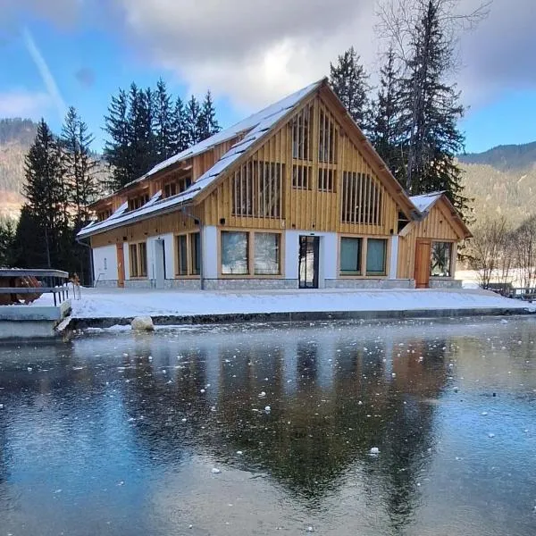 Gostišče Jezersko – hotel w mieście Zgornje Jezersko