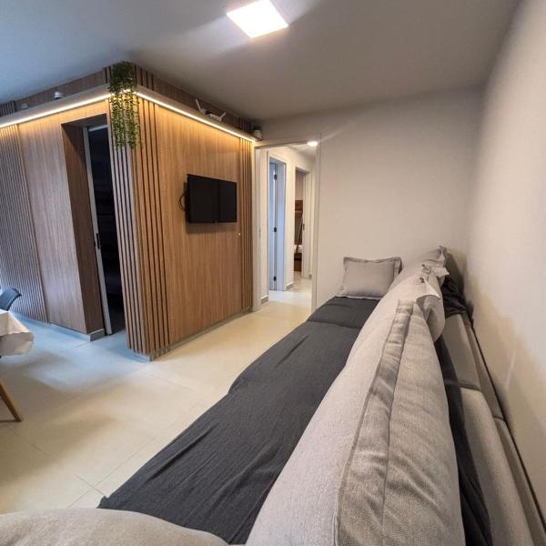 Apartamento terreno com piscina a 350 mts da praia - Foto 2
