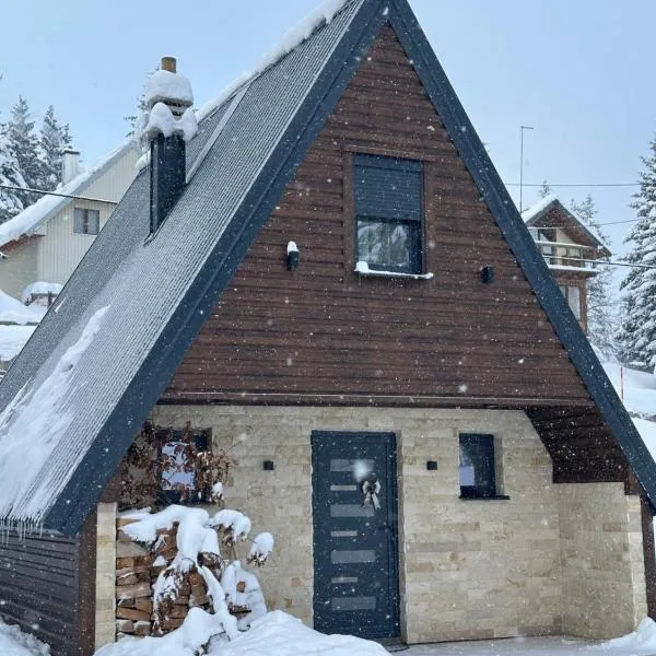 Vila Ramonda, hotel na Žabljaku