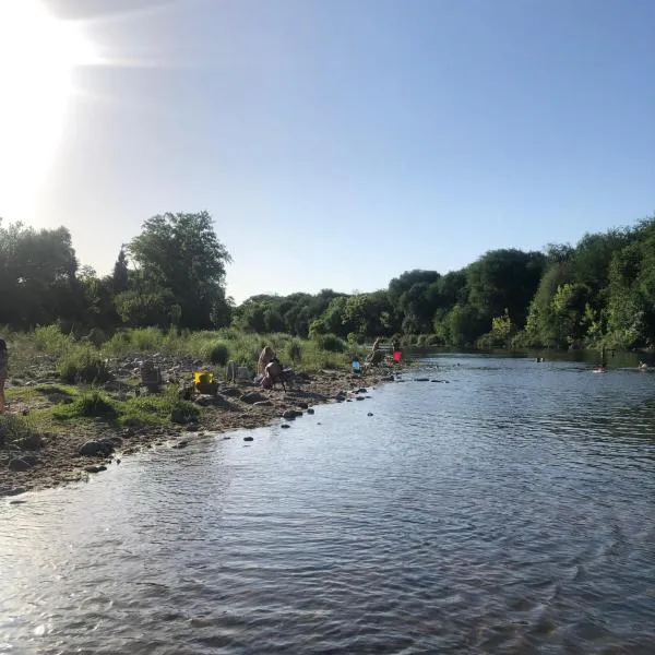 Casa Aurora 1 Cosquín, khách sạn ở Cosquín