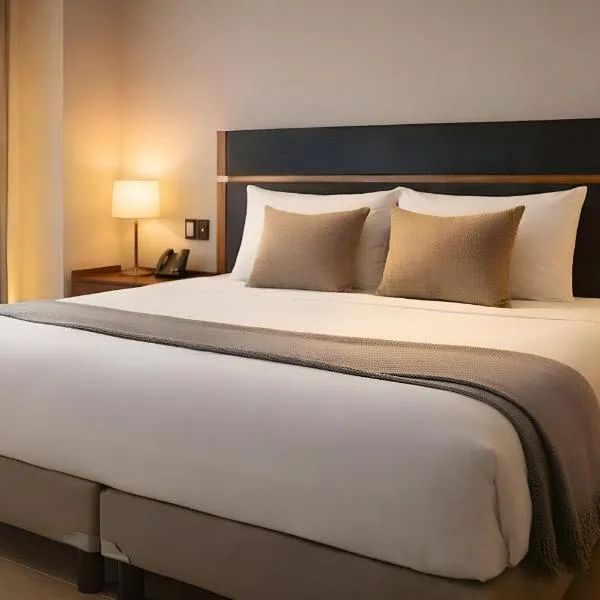 Hotel Vía Norte - Business con parking y acceso rápido al Periférico，圖斯特拉古鐵雷斯的飯店