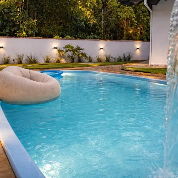 Guest House Renovo – hotel w mieście Pomerode