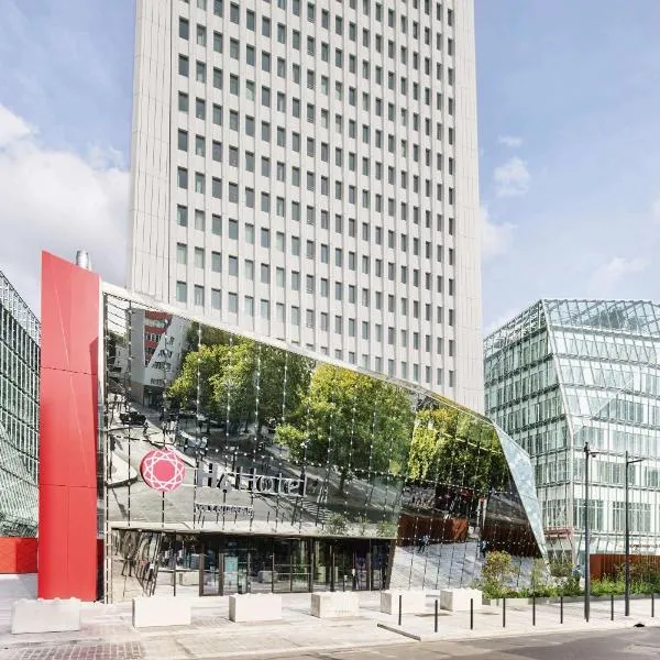 H4 Hotel Wyndham Paris Pleyel Resort, hotel en Saint-Denis