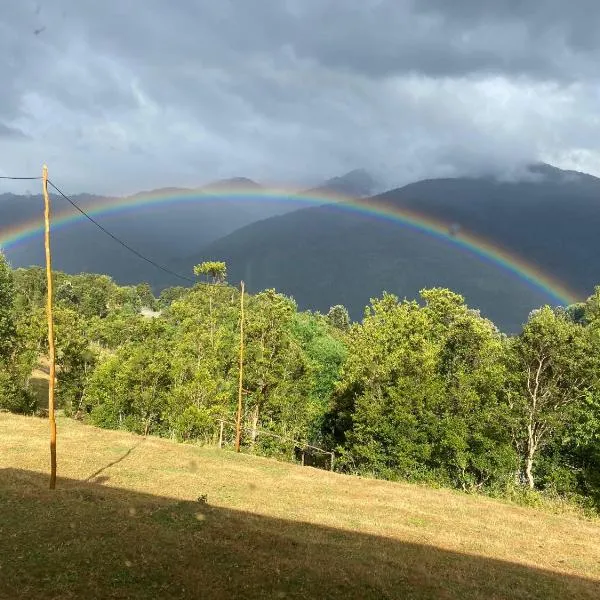 Cabaña Bellavista, hotel v destinaci Cochamó