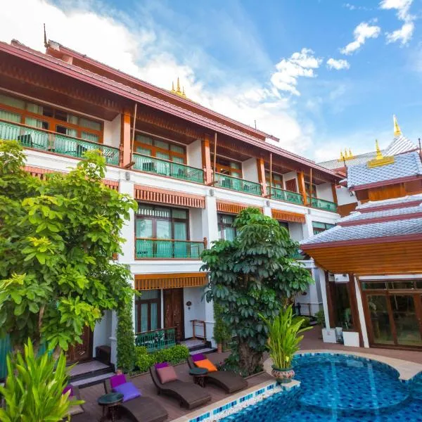 Villa Sirilanna Hotel, hotel u gradu 'Ban Chang Phuak'