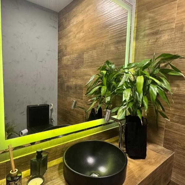 Deliciosa casa de alto padrão com vista e lazer em Búzios! - Foto 3