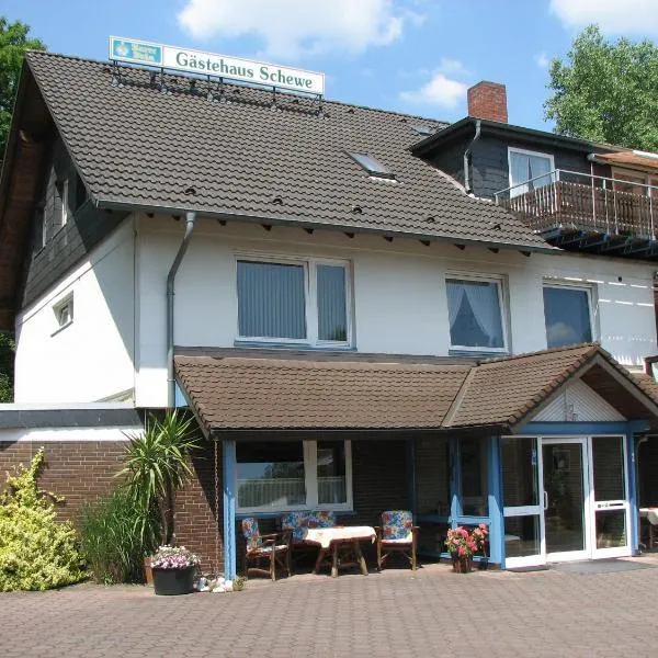 Gästehaus Schewe – hotel w mieście Ahnsen