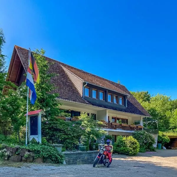 Gasthof Walhalja, Hotel in Schmallenberg