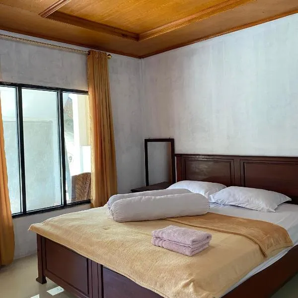 Viesnīca laroka hotel pilsētā Waha