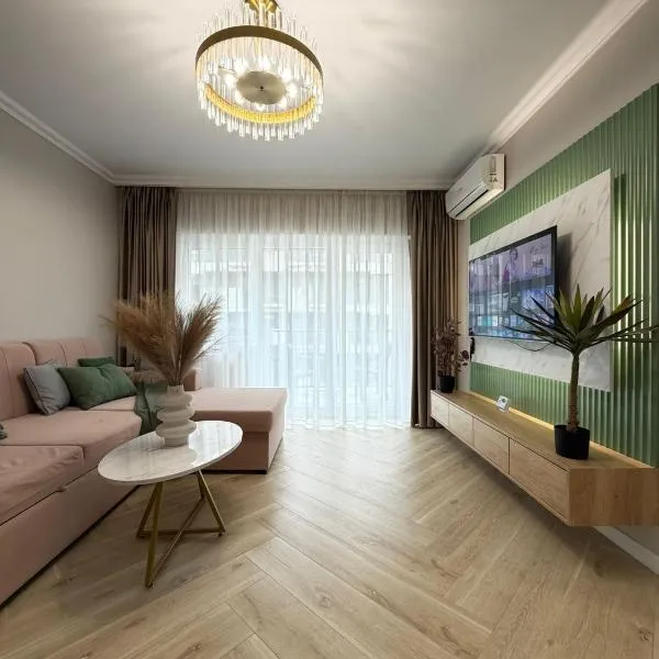 Renting Luxury Apartments Airport & Center Area Underground Parking Option, Hotel in Iaşi