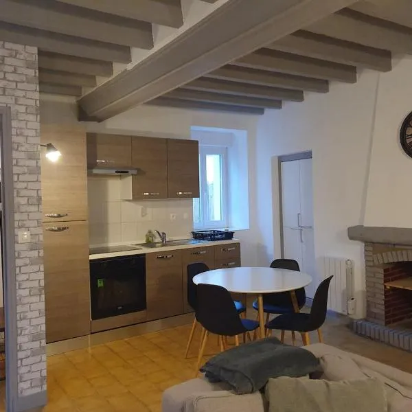 Appartement, hotel in Noyen-sur-Sarthe