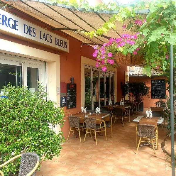Auberge des Lacs Bleus, hotel din Clérac