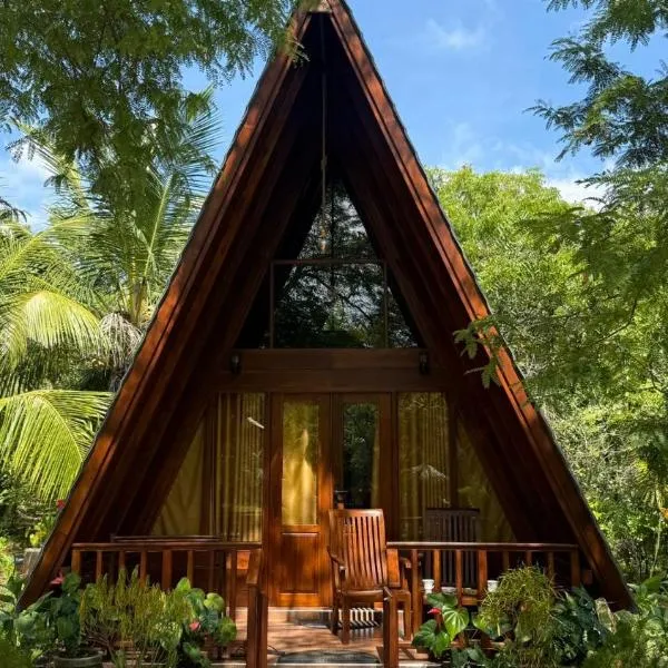 Rock Pool Residence, hotel in Tangalle