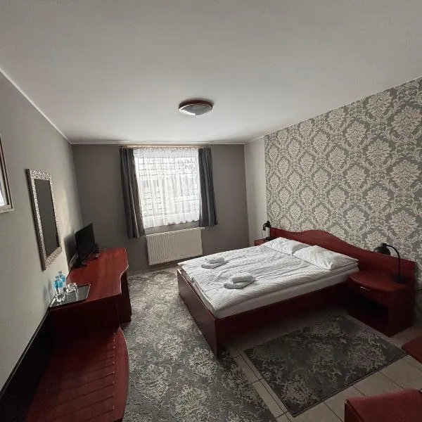 Viesnīca Hotel Ava pilsētā Glivice