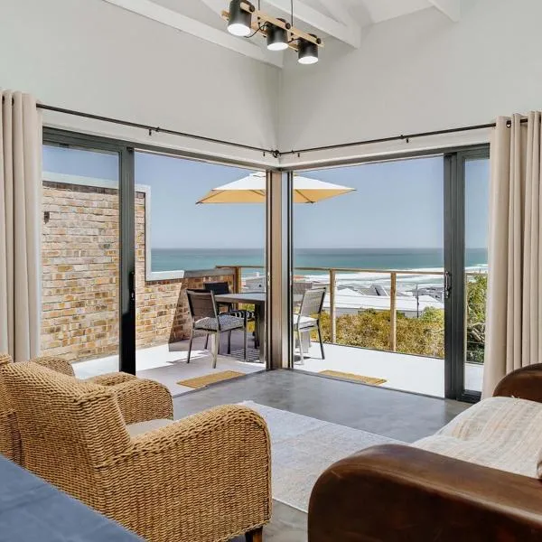 Zeehuisie Zondernaam, hotel en Yzerfontein