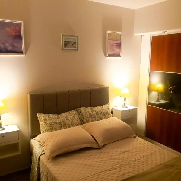 Luna House, hotel em Puerto Madryn