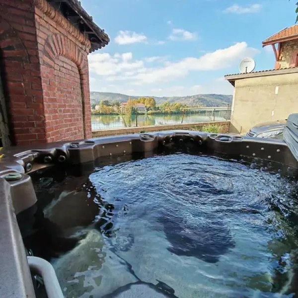 L'Escale du Rhône de 1 à 8 personnes, hótel í Saint-Vallier