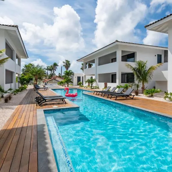Palm Suite - Aan zwembad, dichtbij het strand, hôtel à Jan Thiel