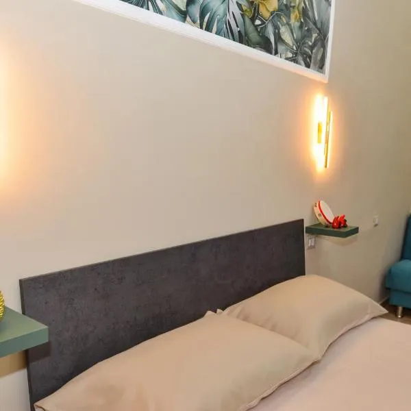 Stella Mia Luxury Rooms, hotel sa Naples