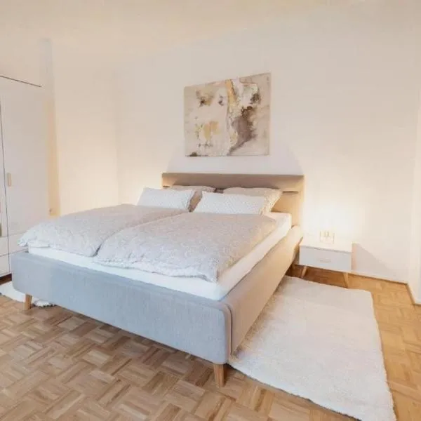 Wohlfühloase in Kirchditmold - Ruhig wohnen mit Netflix, Top-Anbindung und zwei Schlafzimmern - Perfekt für Familien, Paare und entspannte Städtetrips, hotell sihtkohas Kassel