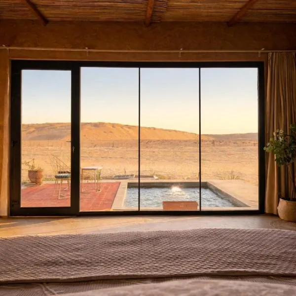 Desert Wonders Camp, Hotel in Ḩawīyah