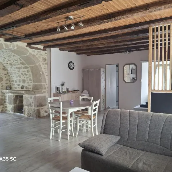 Le Cosy，Sousceyrac的飯店