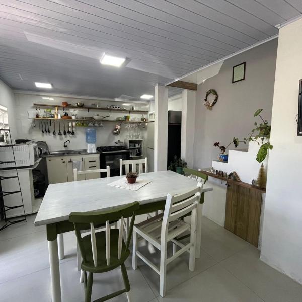 Casa Familiar Completa no Norte da Ilha