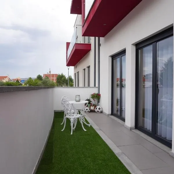 Casa do Pessegueiro, Hotel in Mirandela