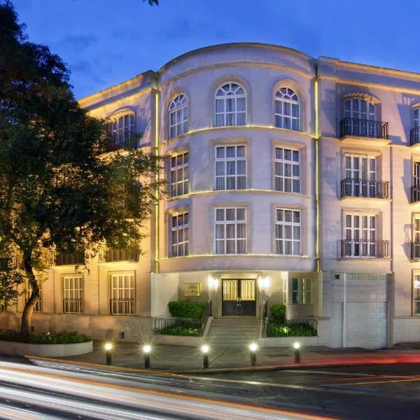 Grand Polanco Residencial, hotel v destinaci Mexico City