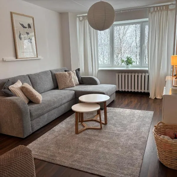 Kaksio lähellä rantaa, free parking, khách sạn ở Pärnu