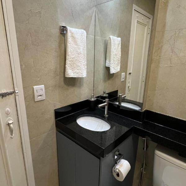 Apartamento Centro BH com 2 Quartos e Ar condicionado - Foto 3