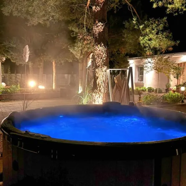 Sosenkowe Apartamenty Balia & Jacuzzi, hôtel à Kuźnica Głogowska