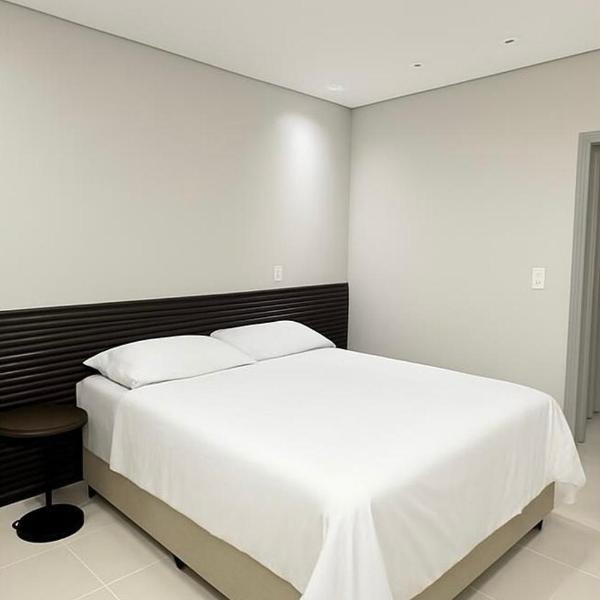 Luxuoso Apartamento 2 quartos no Centro - Foto 2