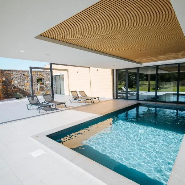 BRIC Wine & Relax, hotel in Vogrsko