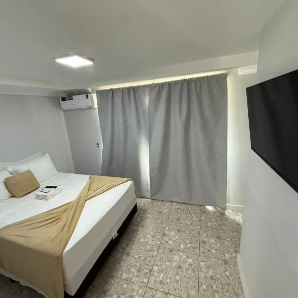 Downtown Rooftop 375, hotel en Imbetiba