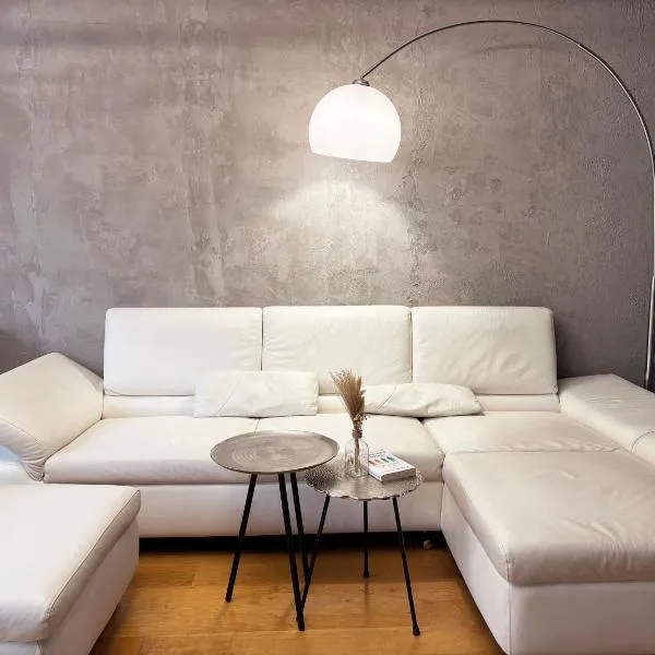 Modernes 2-Zimmer-Apartment in der Altstadt, hótel í Koblenz