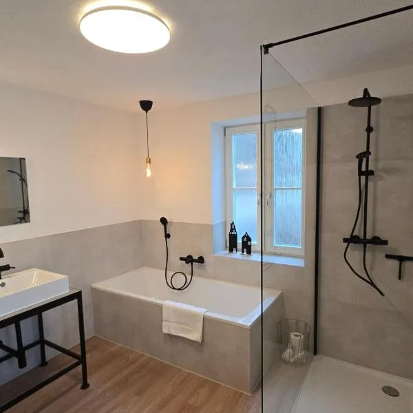 Historic Merchant House - History & Modernity, Hotel in Kellmünz