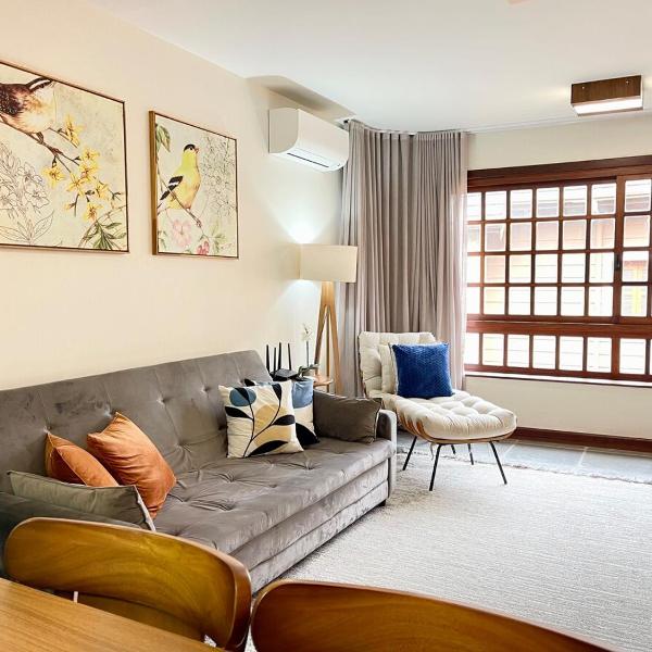 Apartamento para 8 pessoas no Centro de Gramando