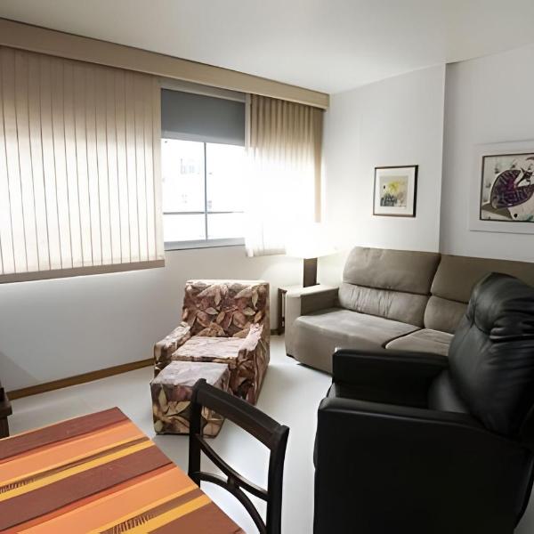 Ata304| Apartamento com Sala Ampliada no Leblon