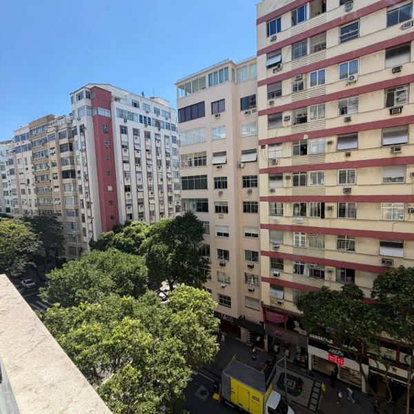 Copacabana stay com 2 quartos a 5 min da praia - Foto 2