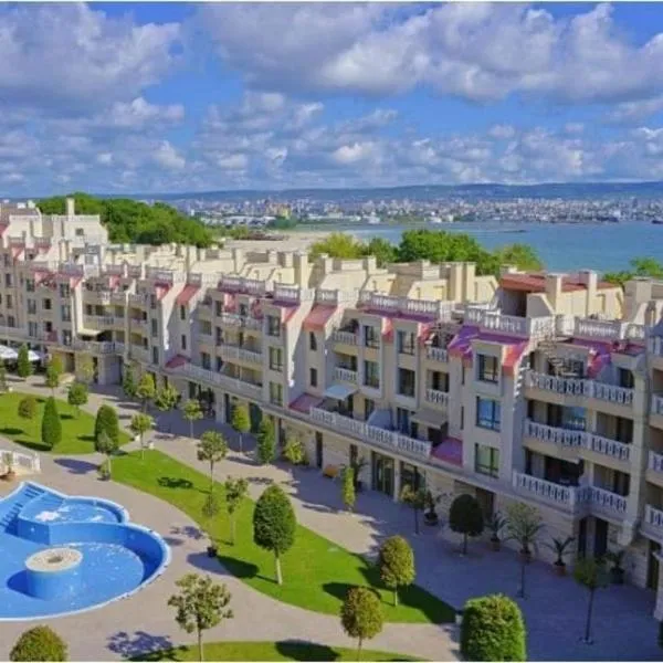 Above the Sea Luxury Apartment, hotel a Varna
