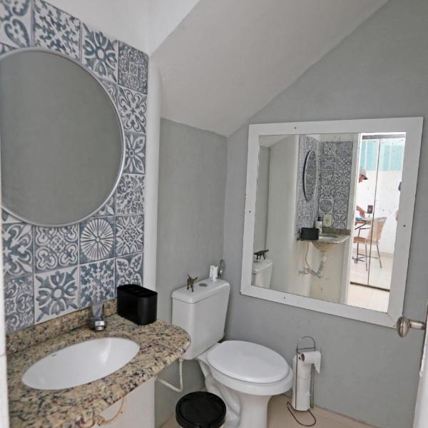 Linda casa ampla a 200m da Praia de Manguinhos - Foto 3