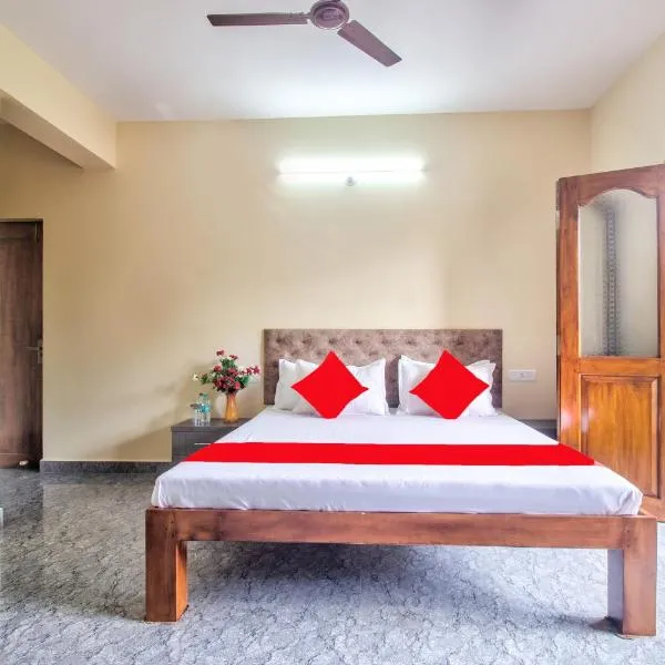 Yellow Holiday Homes Goa, hotelli kohteessa Candolim