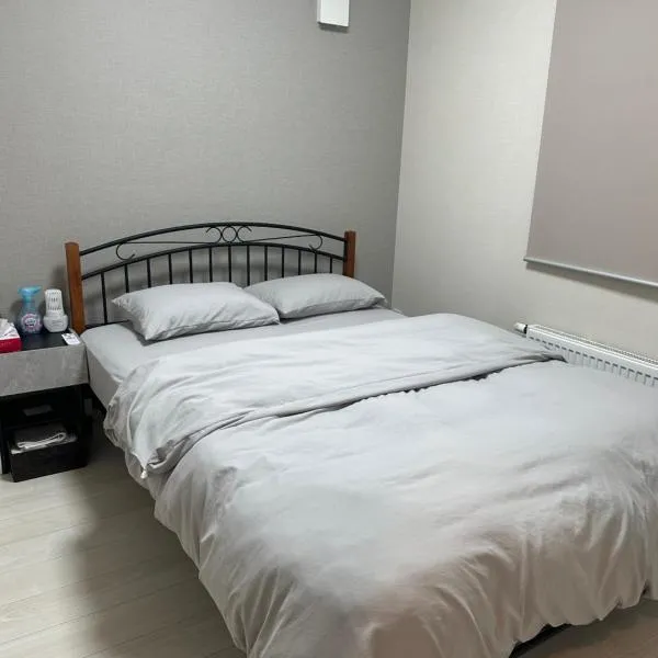 any one, hotel em Chitose