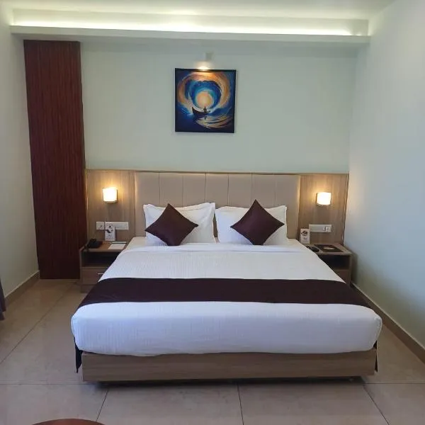 Hotel Maas Residency, hotel di Māvelikara